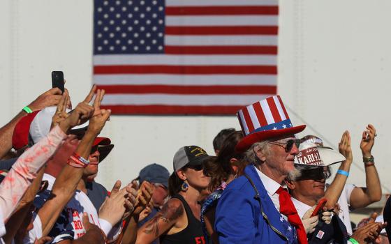 People in Mesa, Arizona, attend a midterm election rally Oct. 9. (CNS/Reuters/Brian Snyder)